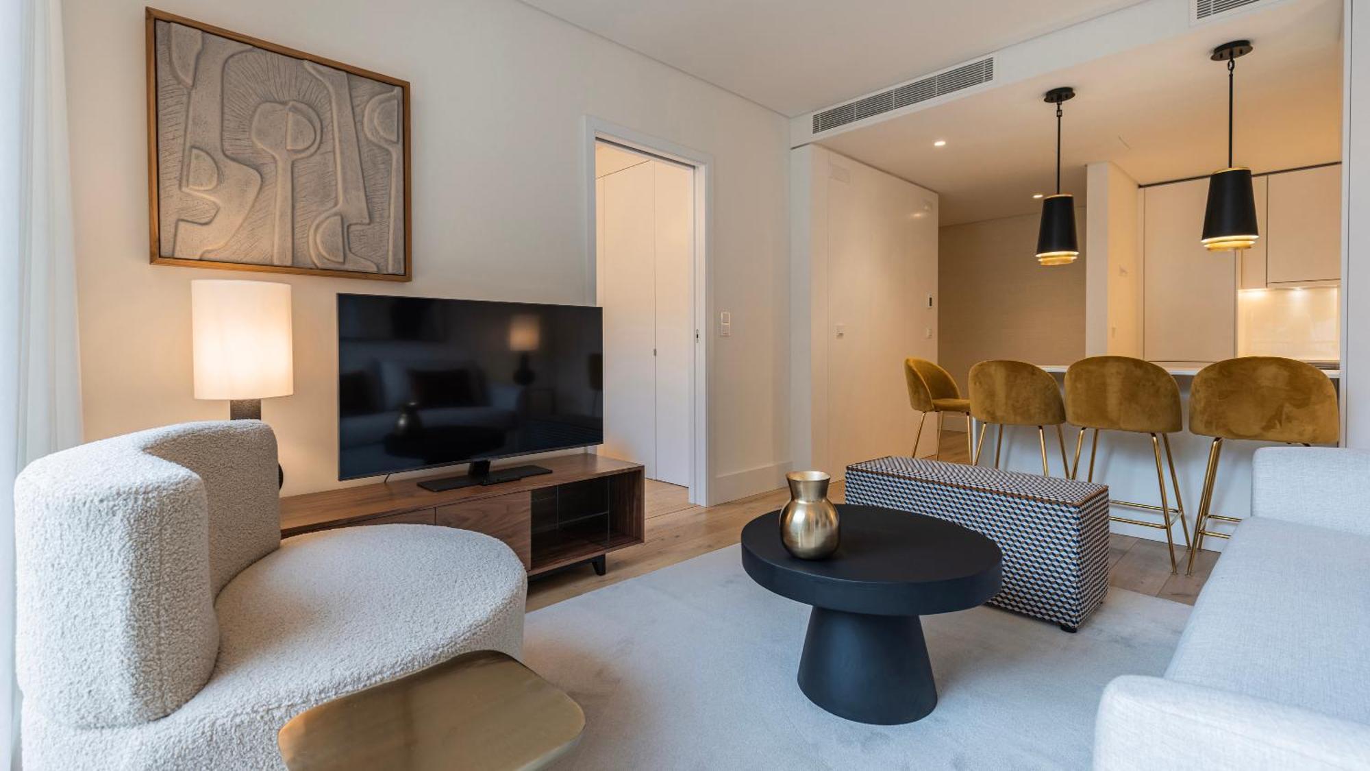 Deluxe 1 Bdr W/ Pool View By Lovelystay Lisboa