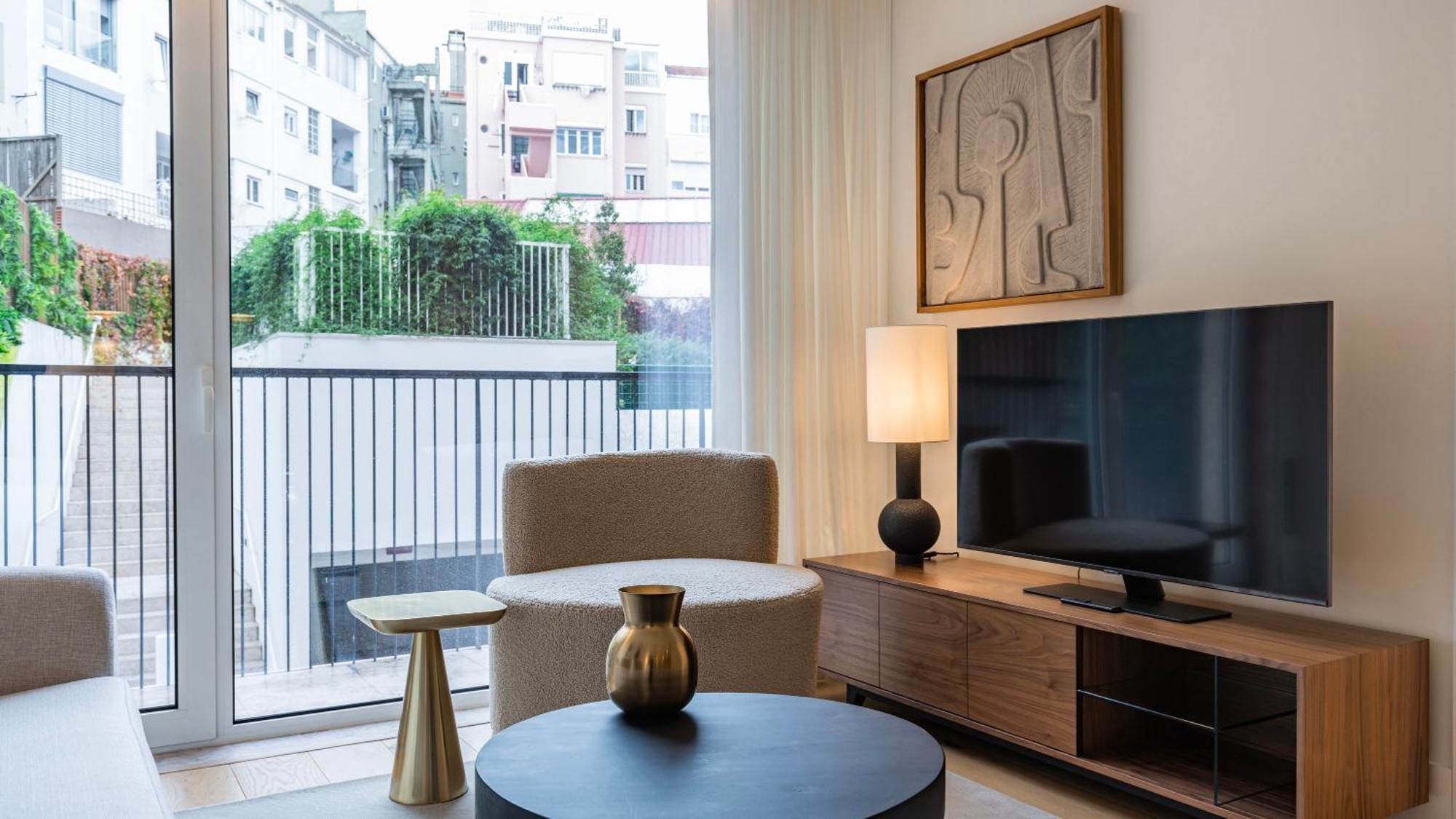 Deluxe 1 Bdr W/ Pool View By Lovelystay * Lisboa